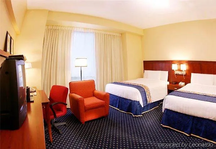 Hotel Courtyard By Marriott San Juan Miramar